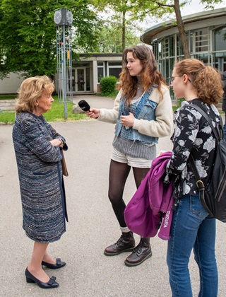 Dr. h.c. mult. Charlotte Knobloch being interviewed