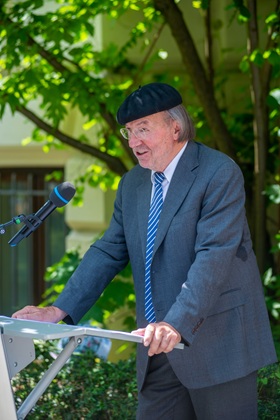 Klaus Bäumler, Initiator der Erinnerungszeichen