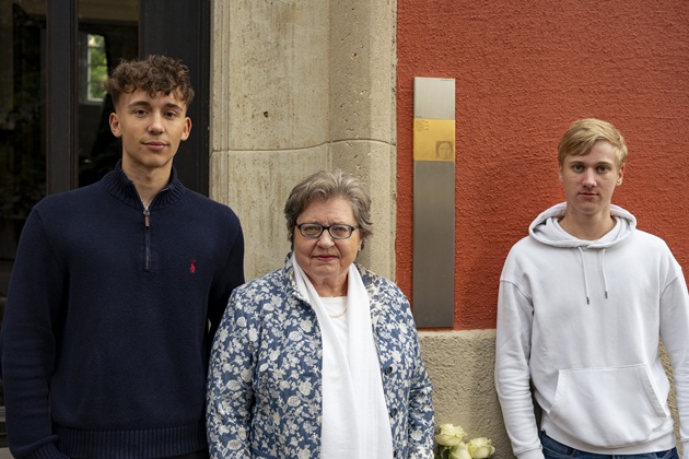 Memorial Sign for Betty Landauer