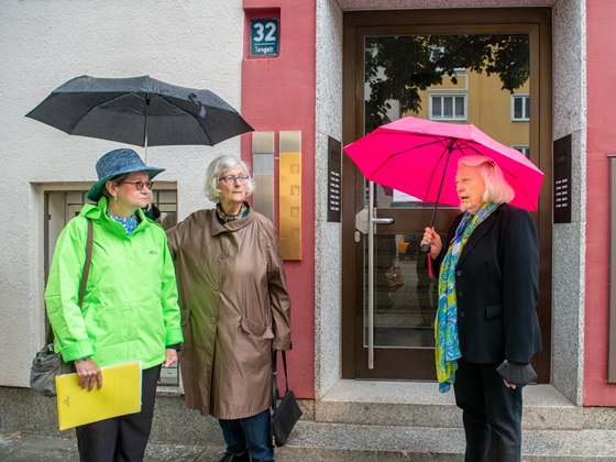 Janne Weinzierl (rechts), Bezirksausschuss Schwabing-Freimann