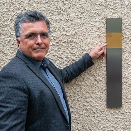 Gerhard Mayer, Initiator des Erinnerungszeichens für Ernst Zöbisch