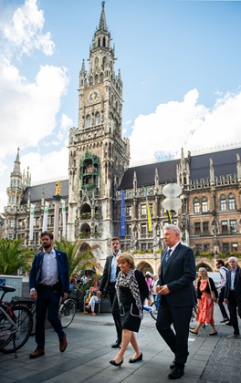 Walking from the town hall to install the Memorial Signs at Marienplatz