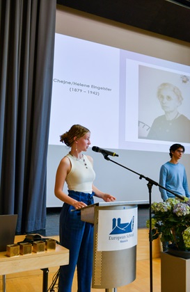 Schülerin der S6 Klassen der Europäischen Schule München