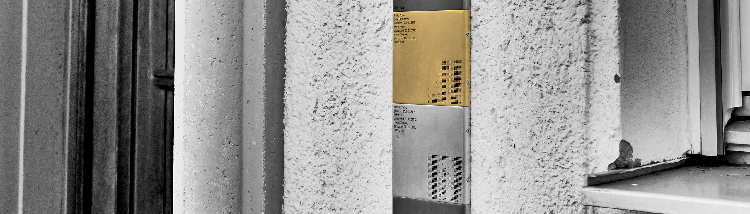 Plakette mit Erinnerungszeichen für Bella Stein