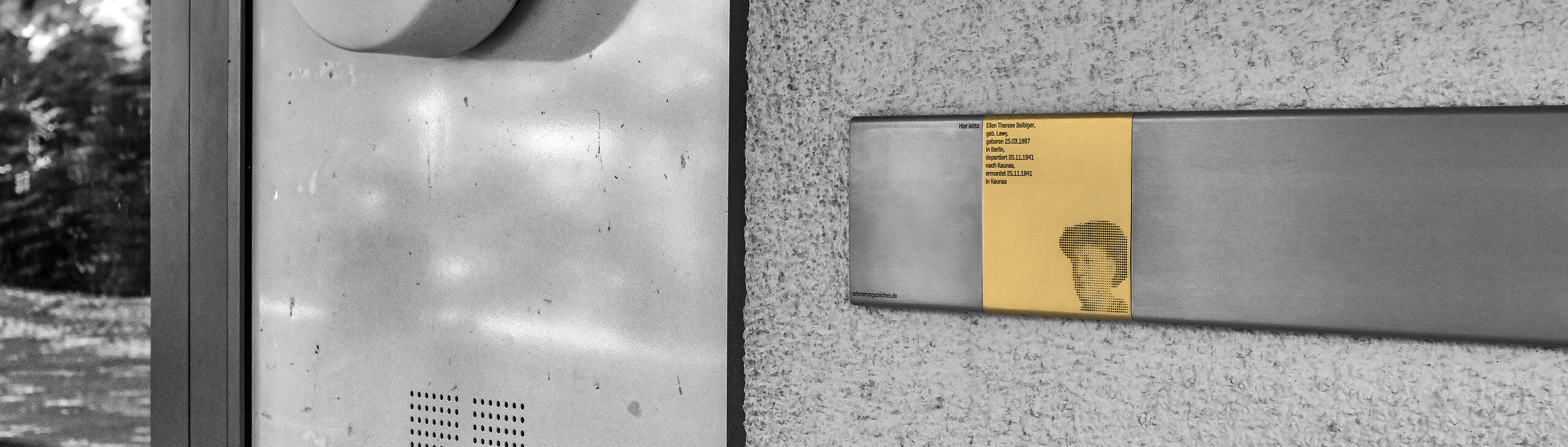 Plakette mit Erinnerungszeichen für Ellen Selbiger