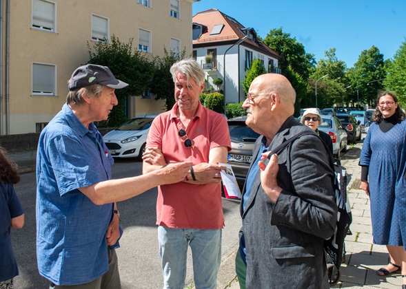 Friedbert Mühldorfer, Andreas Heusler vom Institut für Stadtgeschichte und Erinnerungskultur und Klaus Weinzirl