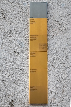 Memorial Signs for Mina and Michael Blumenberg, Eva and Leon Mandel, and Klara Krippel