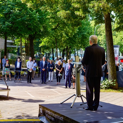Gedenkveranstaltung für Albertine Neuland