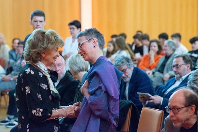 Dr. h.c. Charlotte Knobloch im Gespräch mit Judith Rosenthal