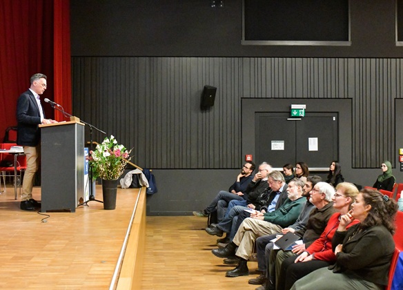 Stadtrat Michael Dzeba in Vertretung des Oberbürgermeisters der Landeshauptstadt München