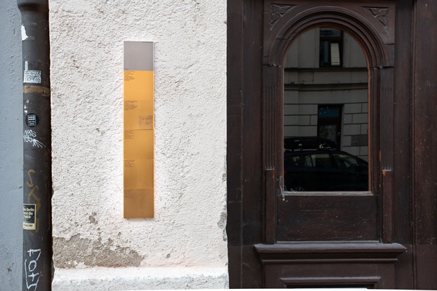 Memorial Signs at Westermühlstraße 37