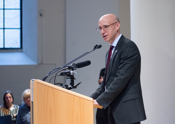Dr James Miller, Consul General of the USA for Munich