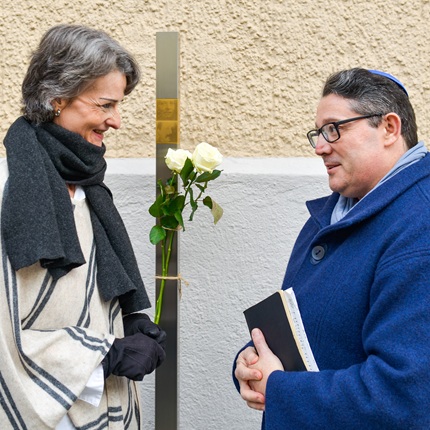 Memorial Sign for Regina and Martin Hallerz
