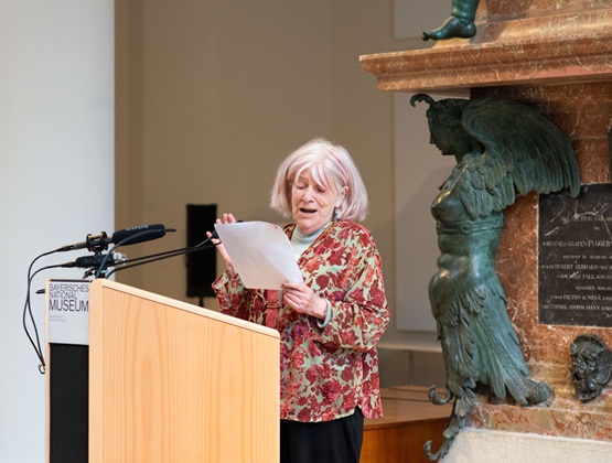 Merilyn Moos, relative of Hermann Binswanger