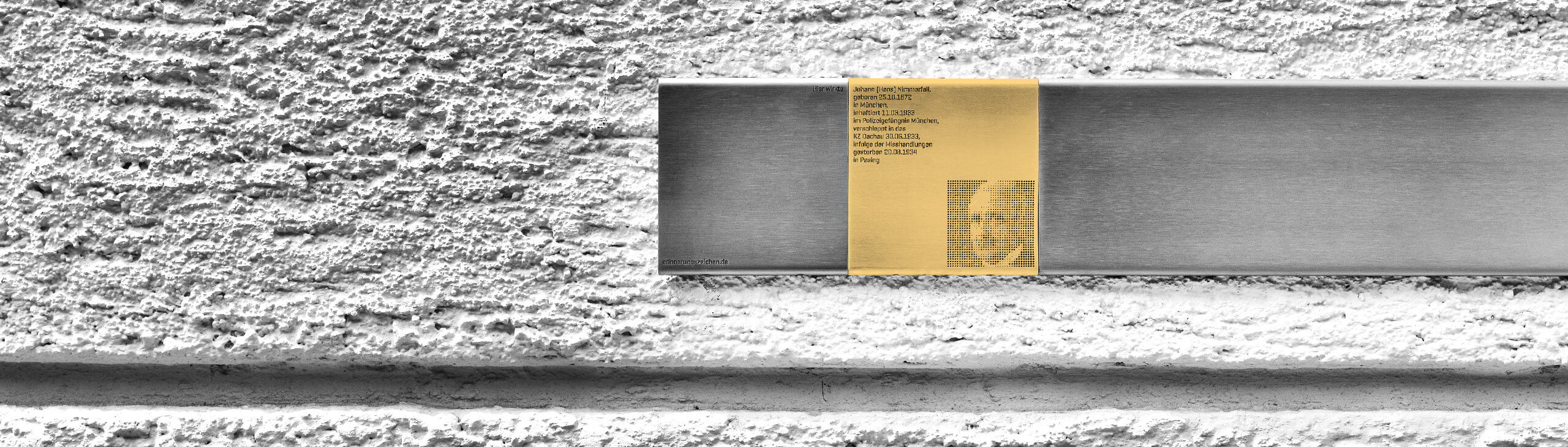 Plakette mit Erinnerungszeichen für Hans Nimmerfall