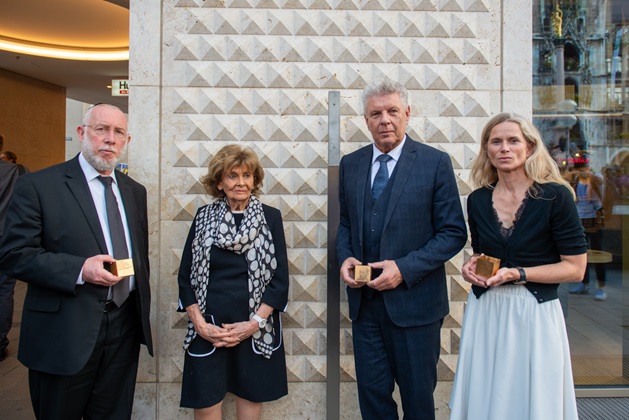 Rabbi Shmuel Aharon Brodman, Dr. h.c. mult. Charlotte Knobloch, Mayor Dieter Reiter, and Andrea Stadler-Bachmaier