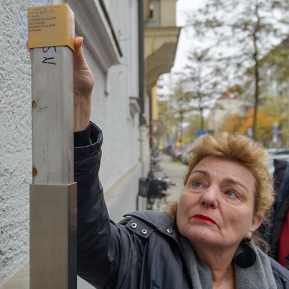 Granddaughter of Dr Michael Strich and initiator of the Memorial Sign
