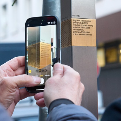 Erinnerungszeichen für Siegmund Oppenheimer